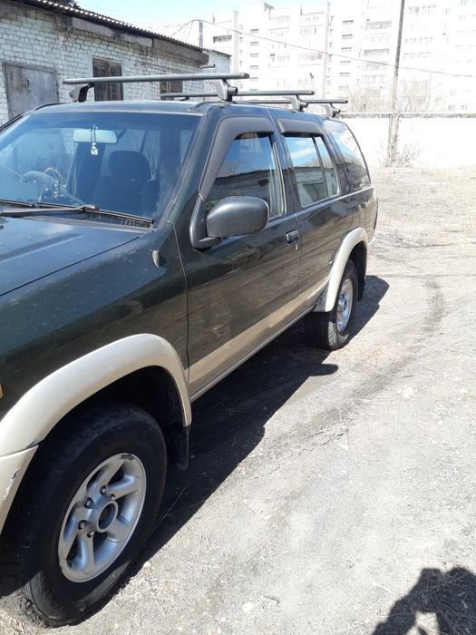 Продам NISSAN TERRANO 1996года