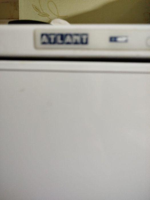 продам морозилку атлант