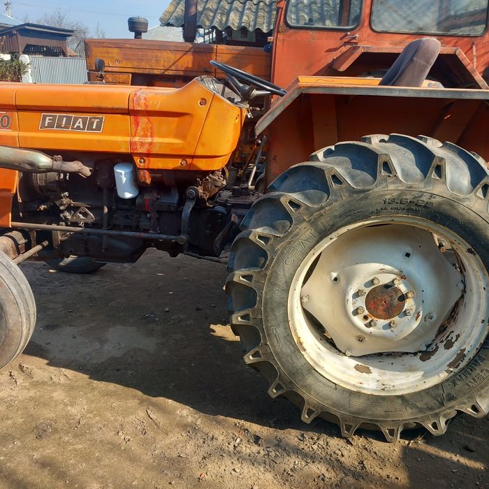 Tractor fiat 480 3 pistoane 48 de cai trompe pătrate stare bună