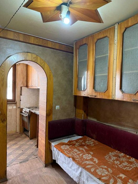 Продается 3 комнатная квартира (31)