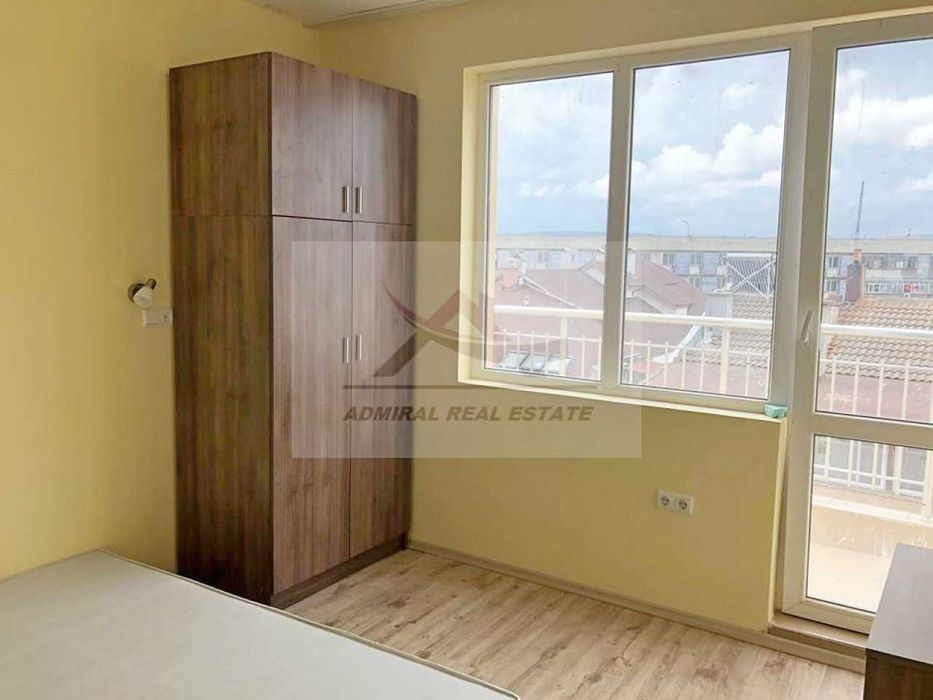 Дава се под наем Тристаен апартамент в Варна, Колхозен пазар - 75 кв.м за 490 € - Снимка #2