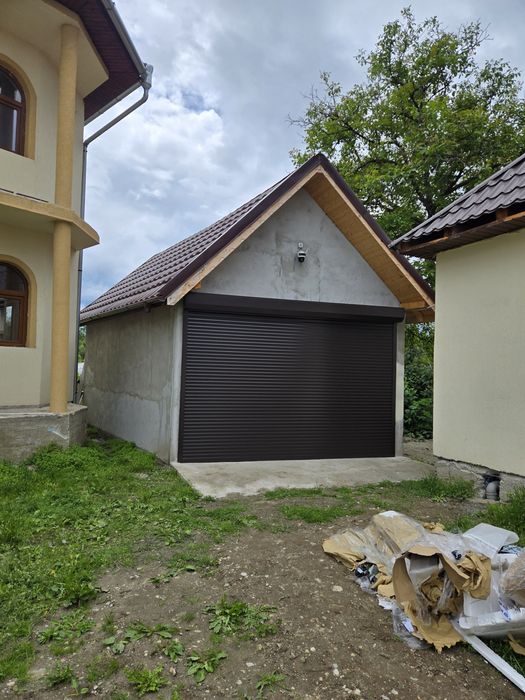 Usa secționala,usa de garaj,  uși pietonale , usi tip rulou