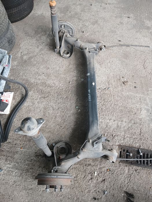 Заден мост Skoda Fabia