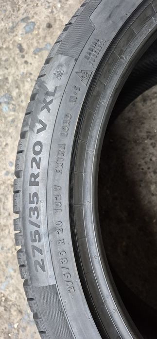 4 anvelope iarna ca noi Continental,fata 245/40/20,spate 275/35/20,dot 2025.Pretul este pe bucata.