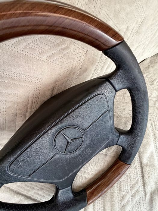 Руль дерево от Mercedes-benz w140