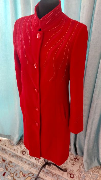 Пальто от wipsan