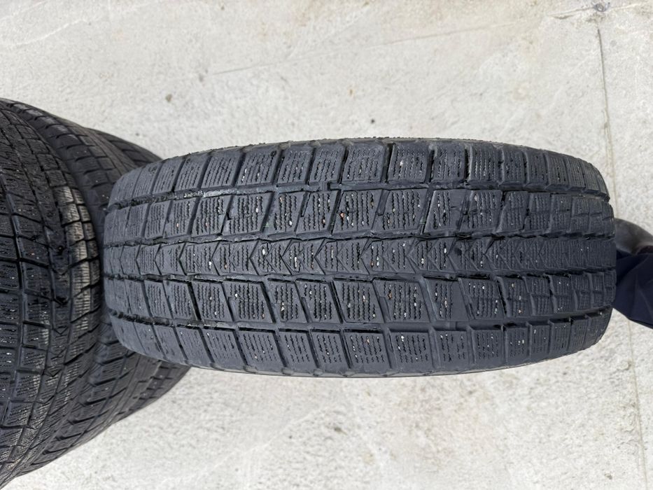 Баллоны зимние 265/70/R16