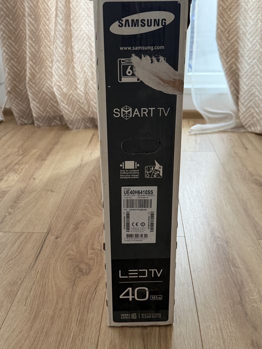 Samsung SmartTV Full HD series 6 101 cm
