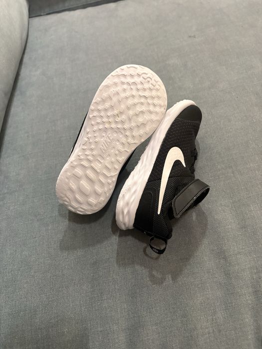 Детски маратонки NIKE