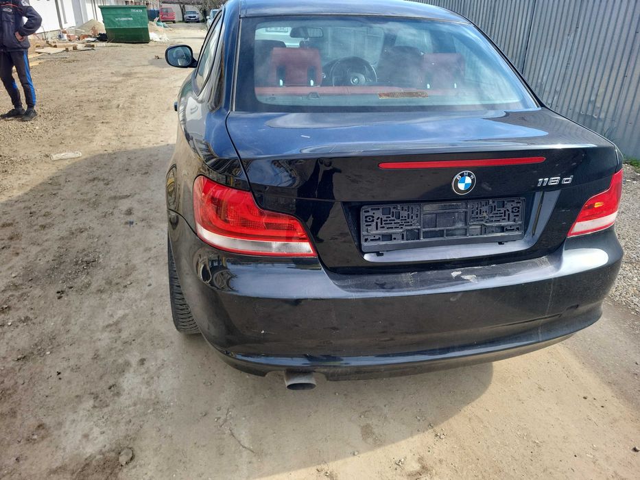 Dezmembrez bmw seria 1 e82 coupe an 2010