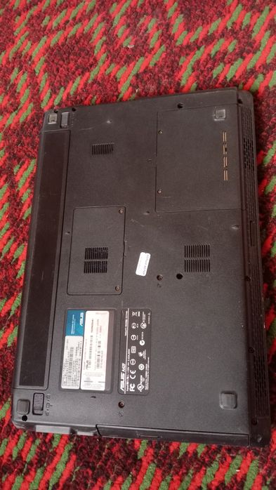 Noutbuk Asus brendidan