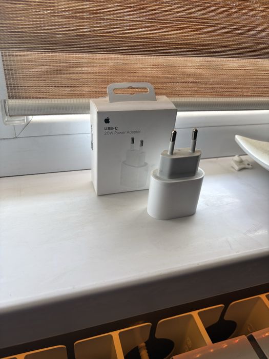 Блок питания для Айфона