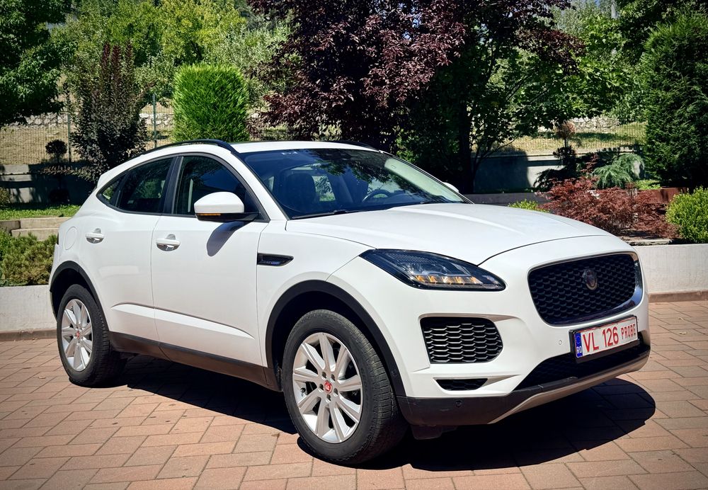 Jaguar E-Pace 2.0d 180 CP 4x4 Cutie Automata! Full Option! Garantie 12 Luni