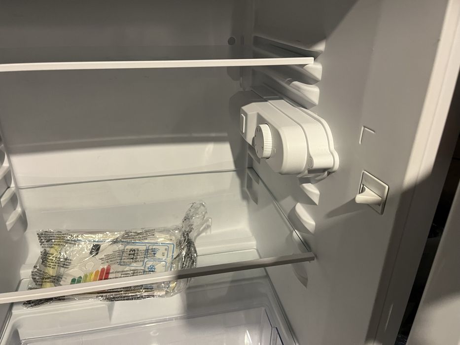 Хладиълник - Crown