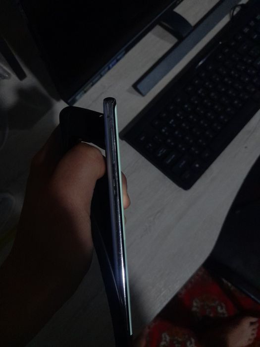 Galaxy s10 o'zi sotiladi
