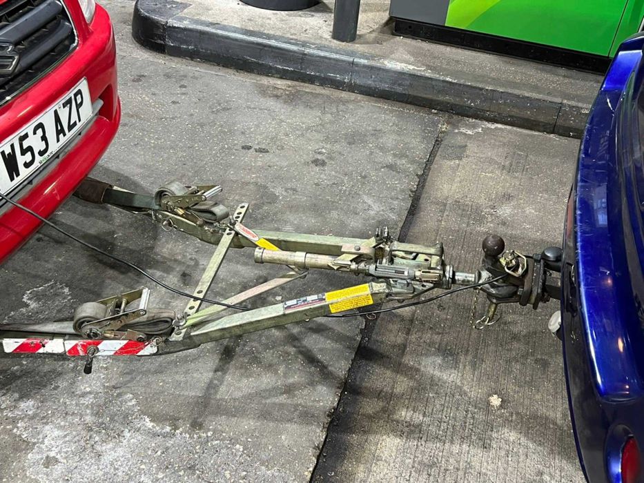 Твърд теглич на Автомобили