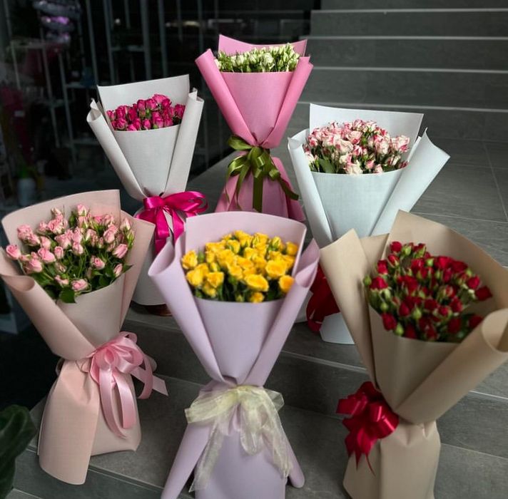 Пионы; Розы большой выбор