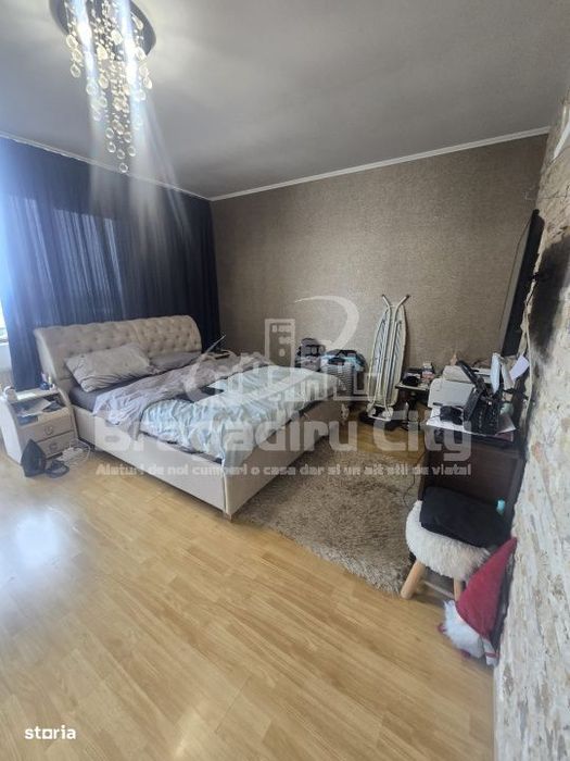 Ap 2 cam decomandat | Curte proprie | Parcare | Bragadiru