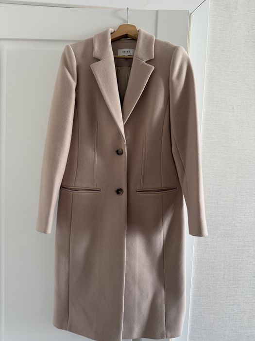 Продам пальто REISS