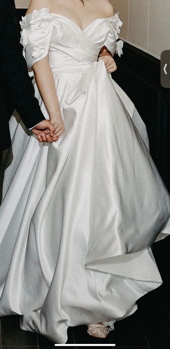 Продам свадебное платье