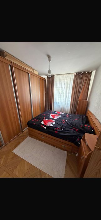 Inchiriez apartament