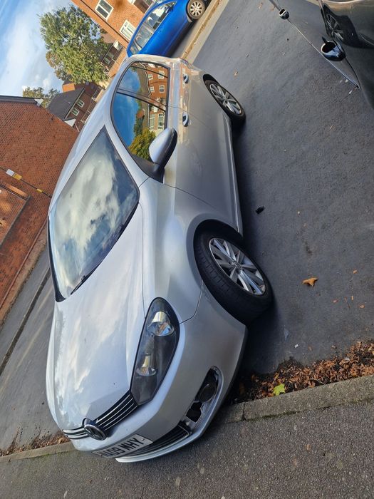 VOLKSWAGEN Golf 2010 — imagine 4