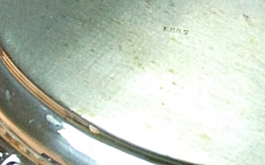 Set 2 solnite pt sare si piper + tavita, caseta lemn, Made in India