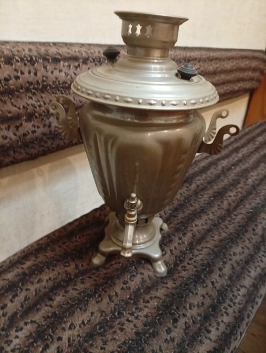 Продаю электрический самовар