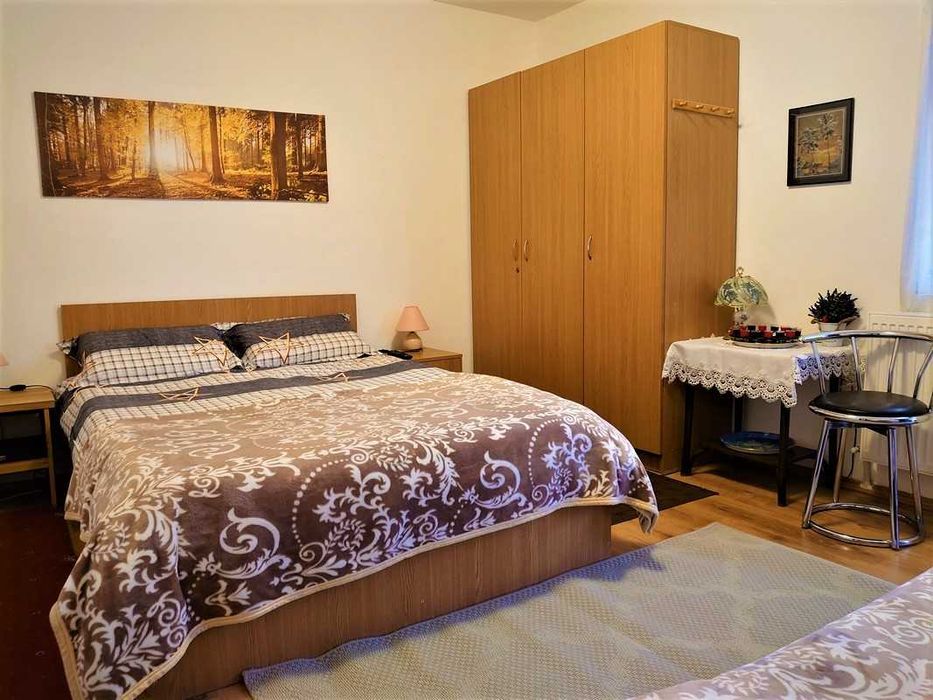 Casa Cerbului*** Azuga ideal 4-6 persoane, de Paște