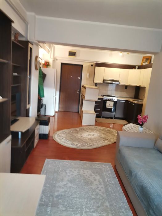 Închiriez apartament 2 camere Zamca