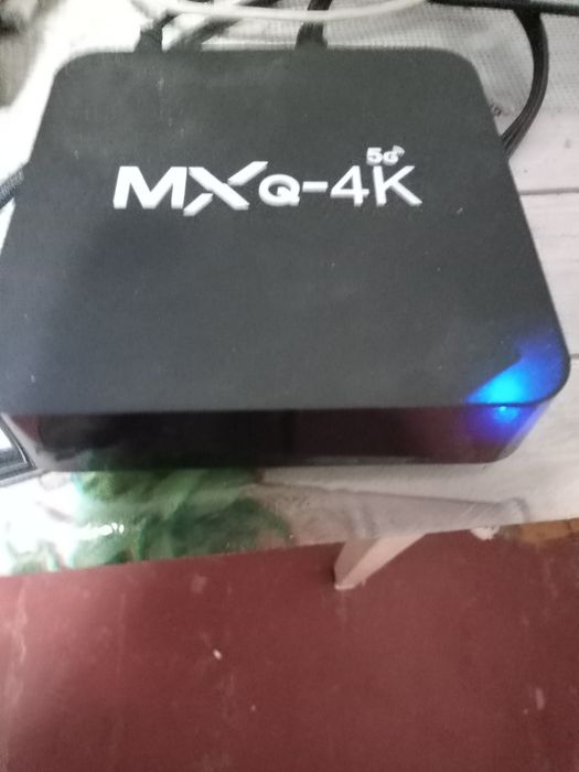 Продам телевизор Самсунг со смарт приставкой