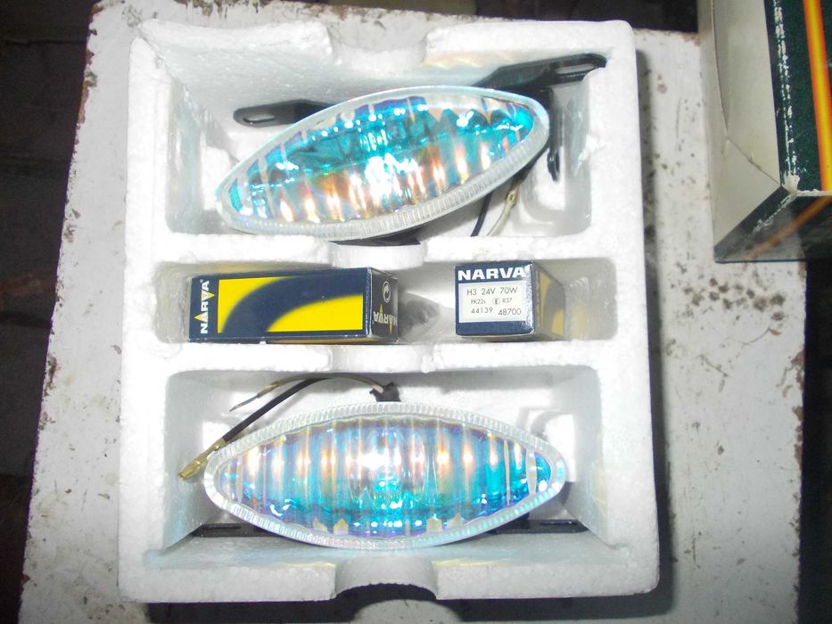 reflector auto ceata cu becuri rezerva