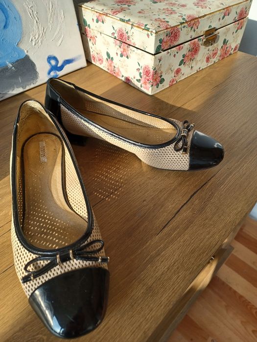 Балетки фирмы  GEOX