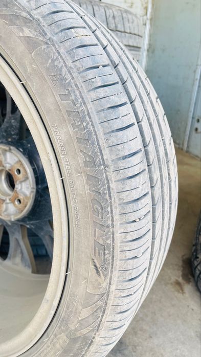 Продам диски с резиной