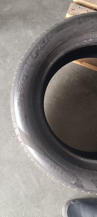 Vând anvelope vara 235/55/R18