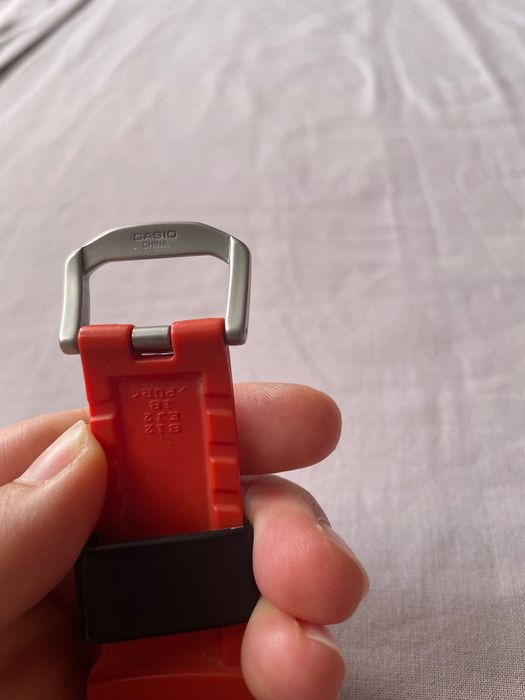 Продавам Casio Pro Trek модел PRW-3500Y