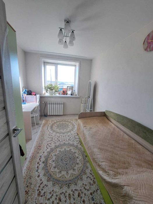 Продам 3-комн квартиру, мкр Береке