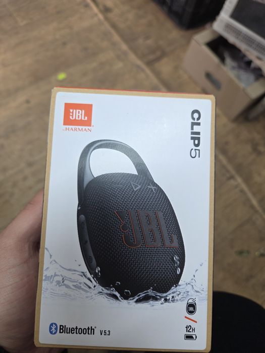 JBL clip 5 GG продаётся