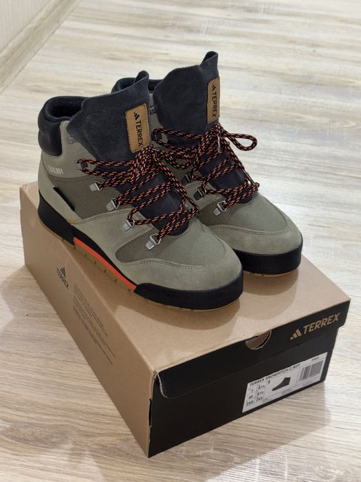 Продам ботинки Adidas Terrex Rby