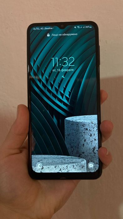 Продаю самсунг Galaxy A04s цена договорная