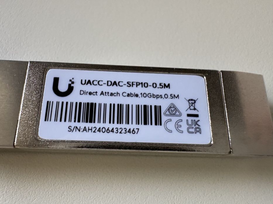 Switch WAGO POE  1000BASE-T 852-1813 montura DIN + patch Ubiquity 10 GBPs