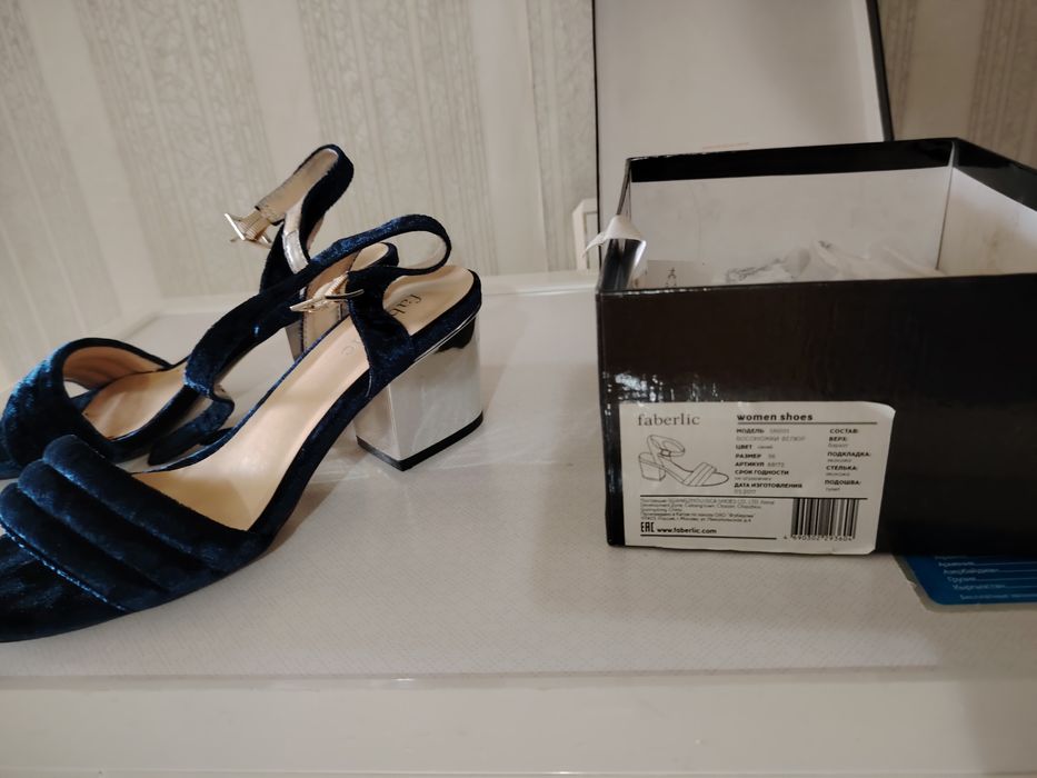 Обувь разная женская