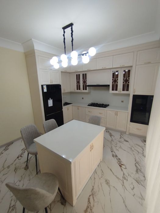 Аренда Юнусобод 15 Баходир 8хона 2200 долл