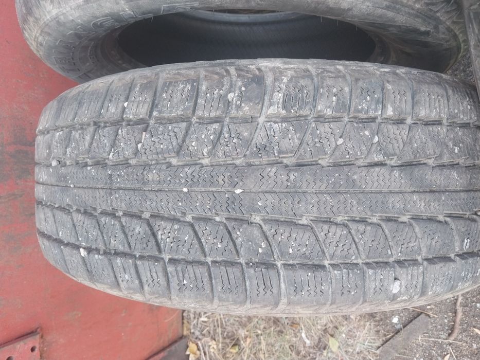 4 шины Triangle Китай 215 60 R16.