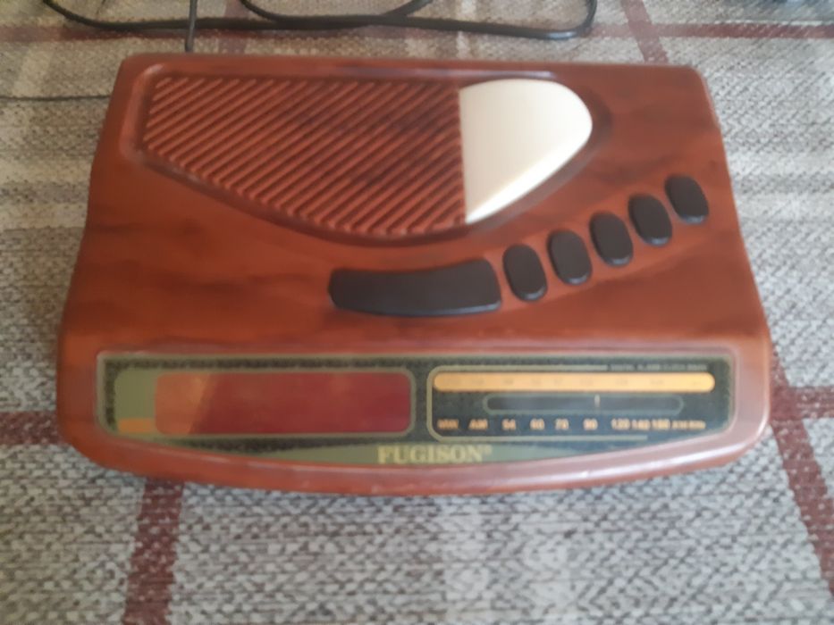 Vand acest radio defect in Turda