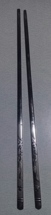 Продам сувенирные корейские палочки