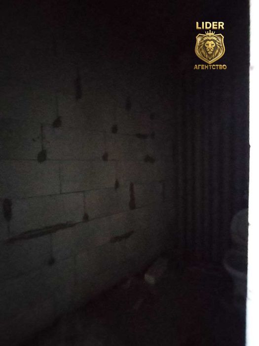 Продается 3х комнатная квартира ор.р Шарк1 Базарчик цена 45800у.е