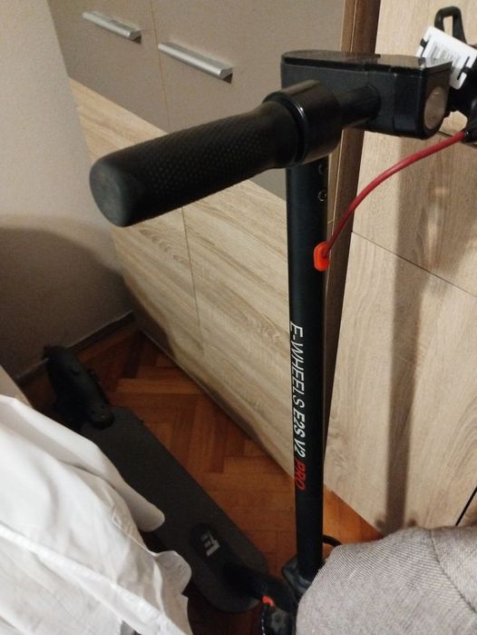Trotineta electrica E-wheels V2 PRO