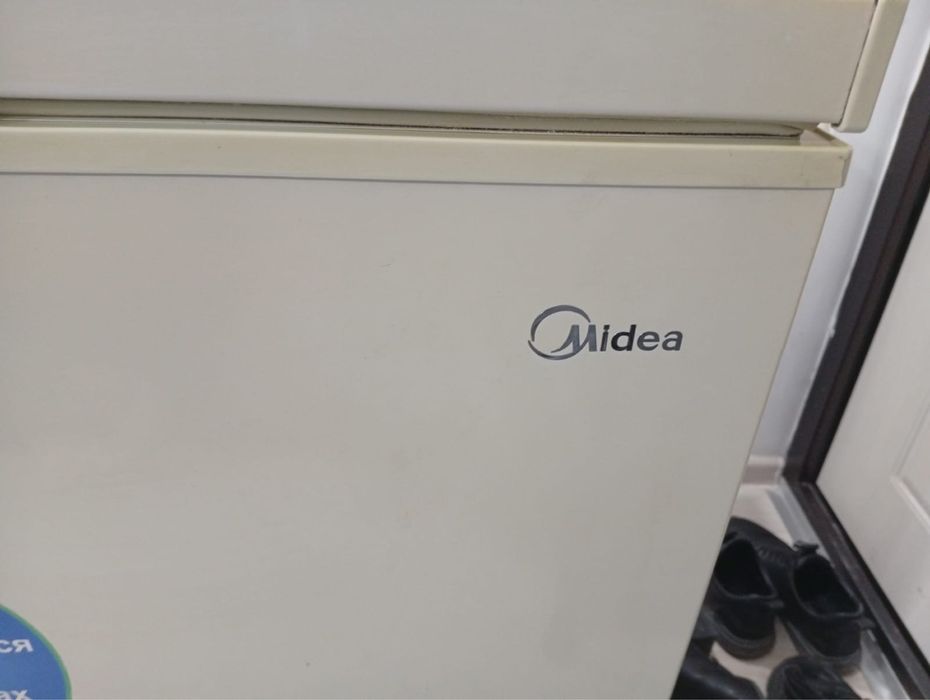 Продается моразилник в хорошом состоянием торг есть.