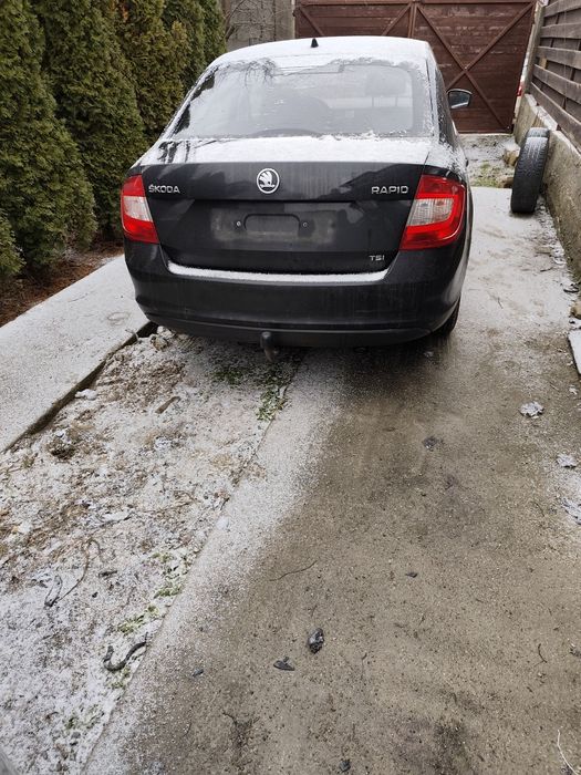 Bara spate Skoda Rapid